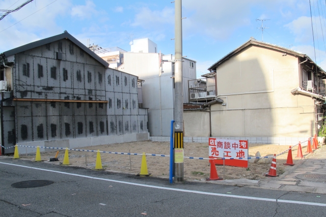  �r���ŏ󋵂��ς�邱�Ƃ����� 